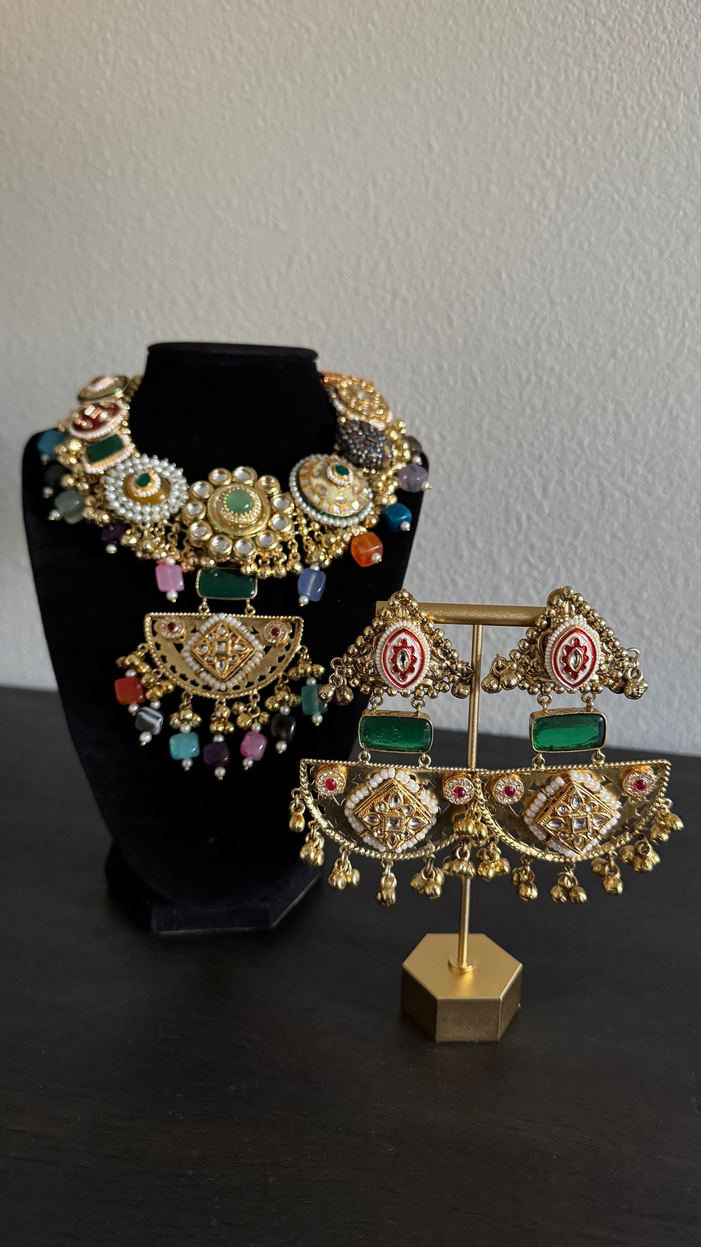 Multi-Motif Royal Set